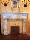 Обрамление для камина из травертина / Travertine Fireplace Surround